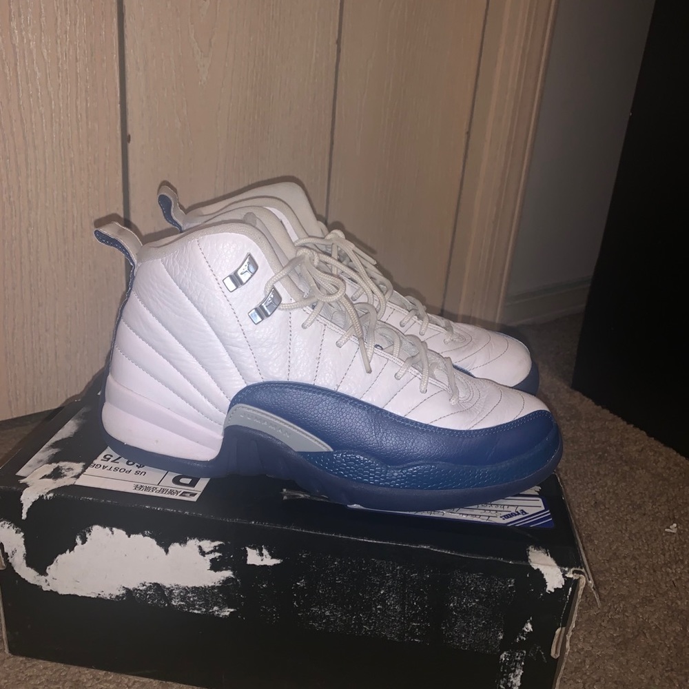 Air Jordan shoes